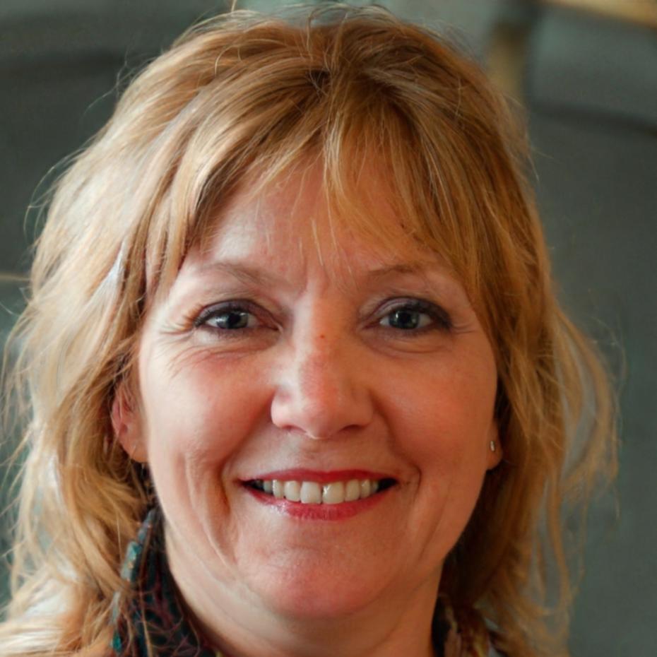 Dr. Elena Thorne, Program Director